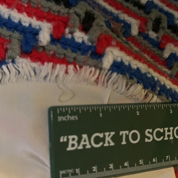 Saks Fifth Ave silk scarf - Picture 6 of 10